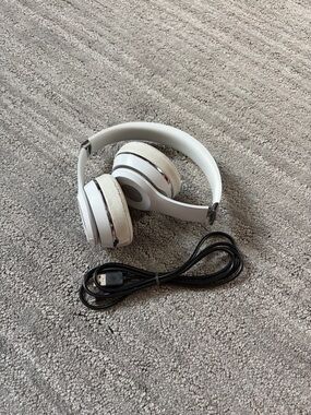 Beats by Dre On-Ear Headphones in White with Silver Accents
